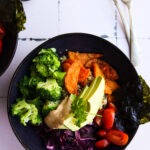 Buddha bowl met zoete aardappel en romige dressing van Vitaal van Start-4 2